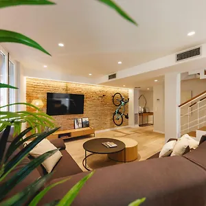 Bravissimo Cort Reial Duplex, Spacious With 3 Bedrooms Apartment Girona